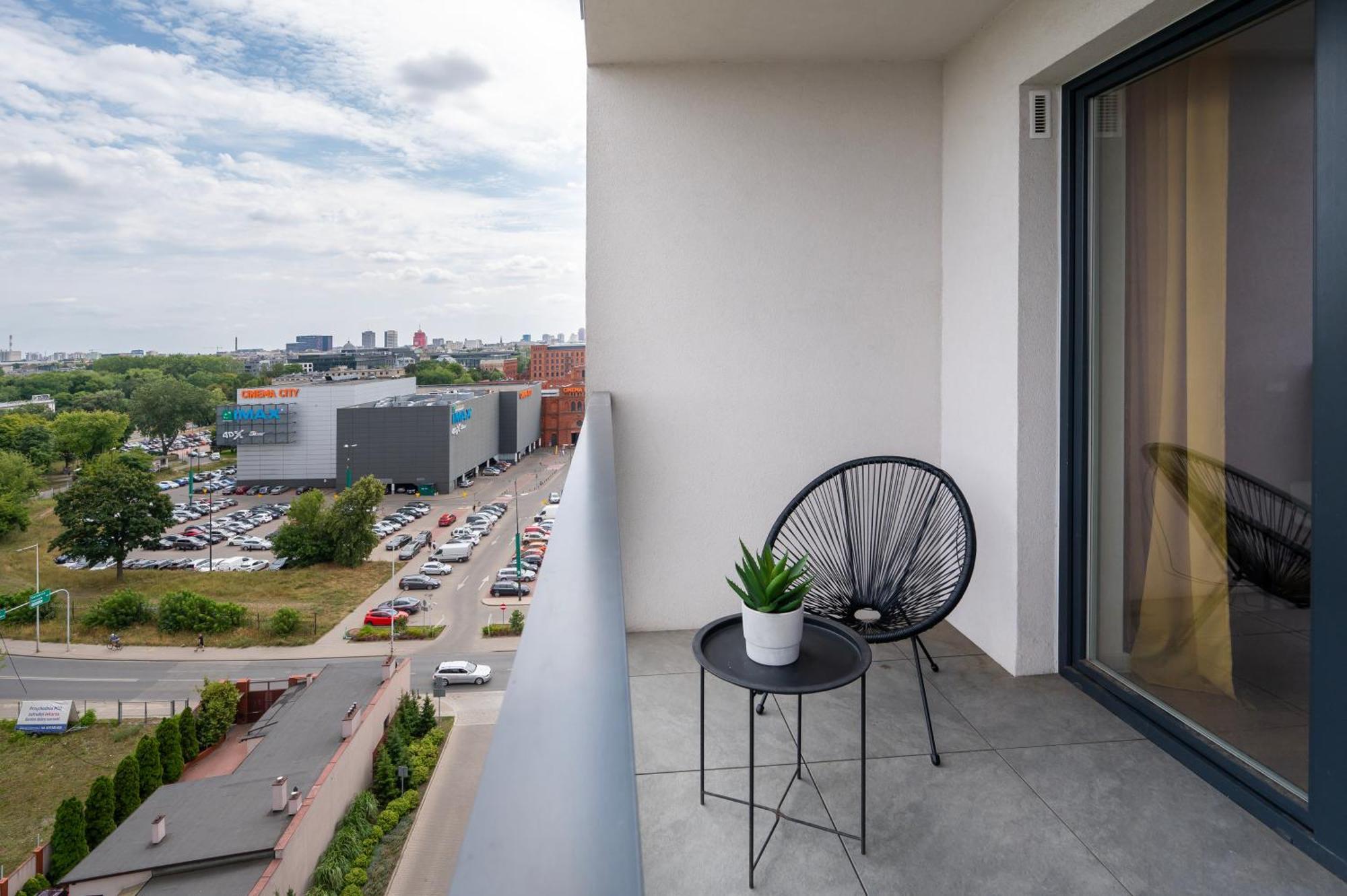 9Th Floor Lodz Manufaktura Apartments With Parking By Rentujemy ภายนอก รูปภาพ